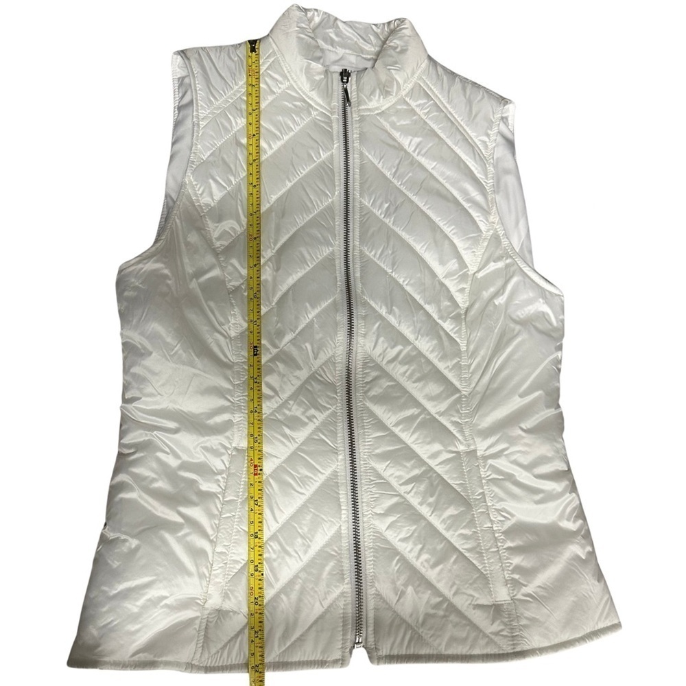 White House Black Market Quilted Zip Up Vest Sleeveless Side Pocket NWT - Picture 6 of 7